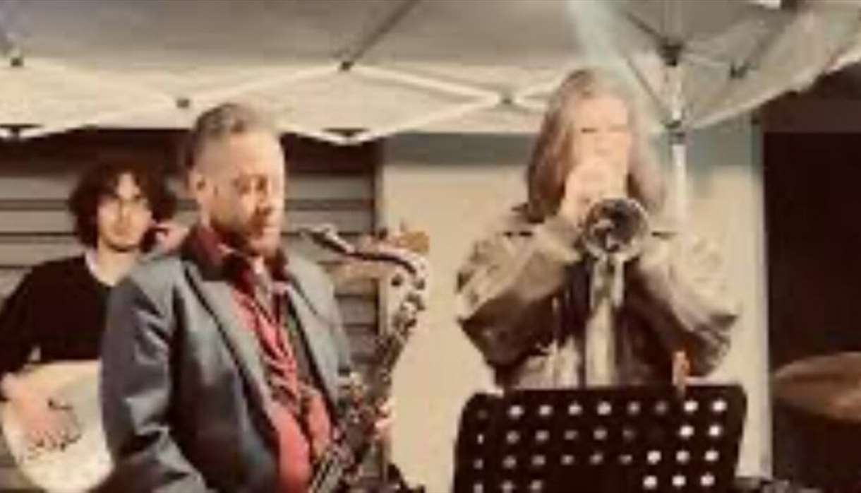 The Mayor is Stoned (Italy)