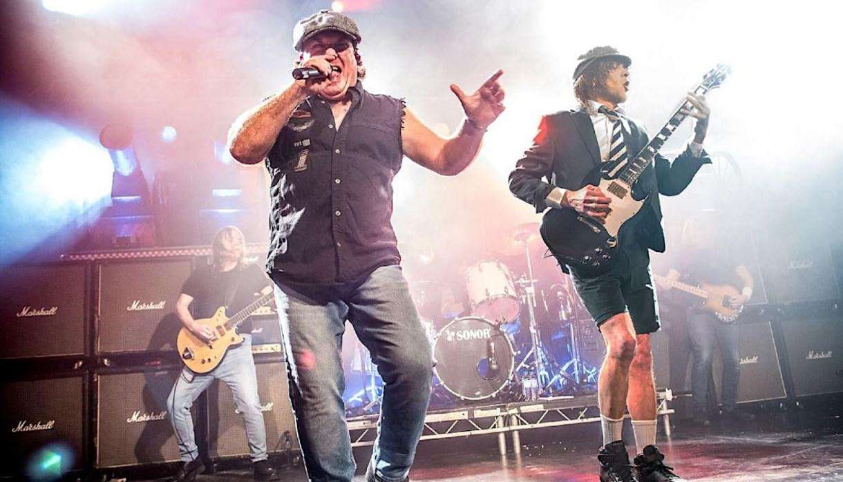 Live/Wire: The AC/DC Show