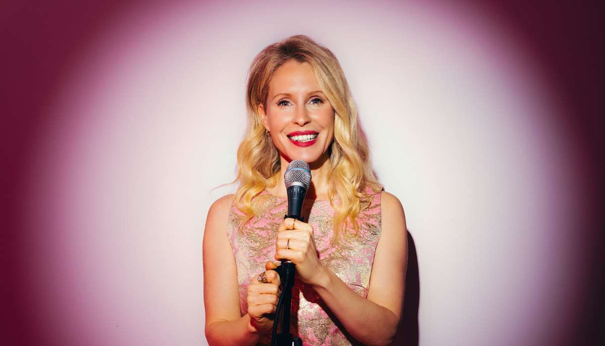 Lucy Beaumont - Bad at Quiz Shows, Good With Weirdos