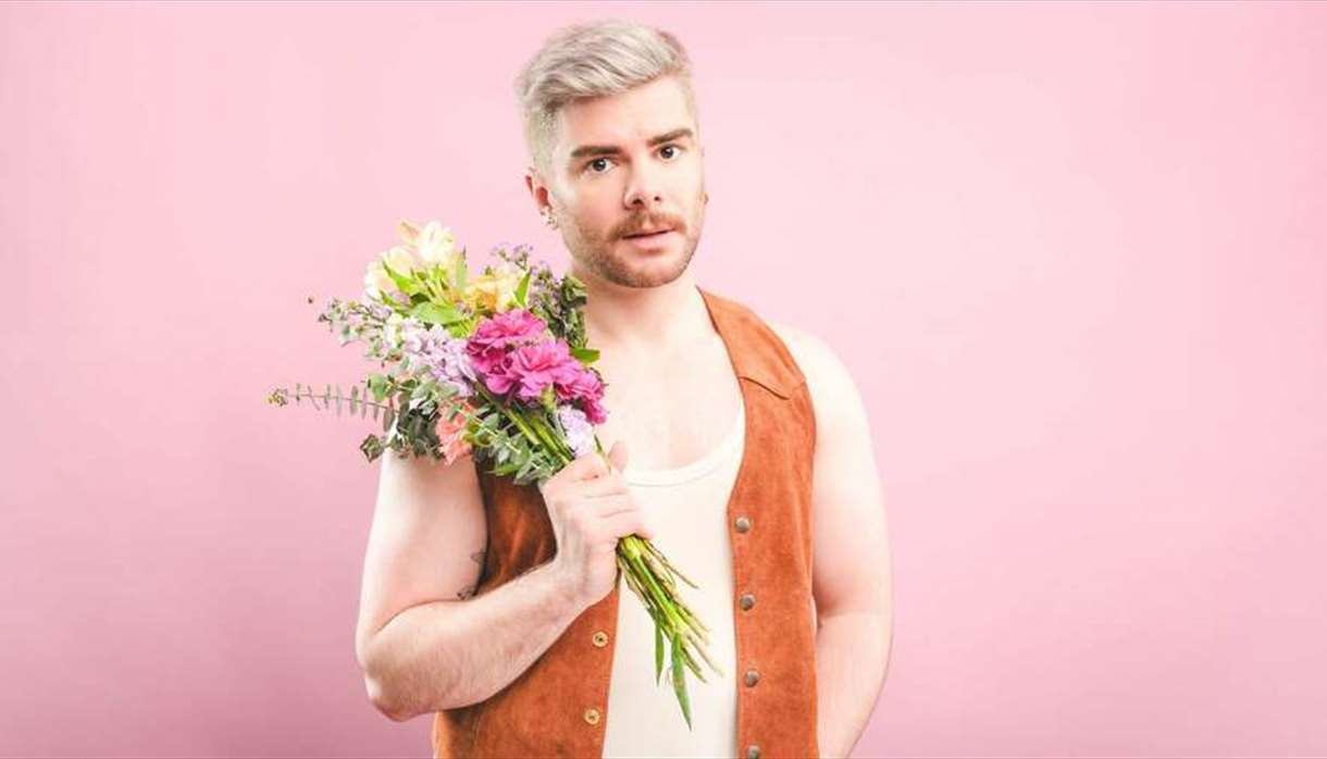 Christopher Hall: Pizazz