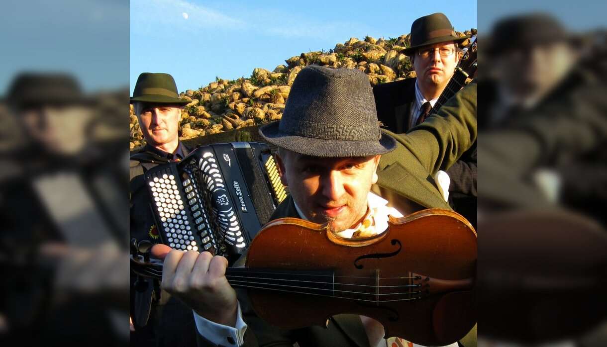 Budapest Café Orchestra
