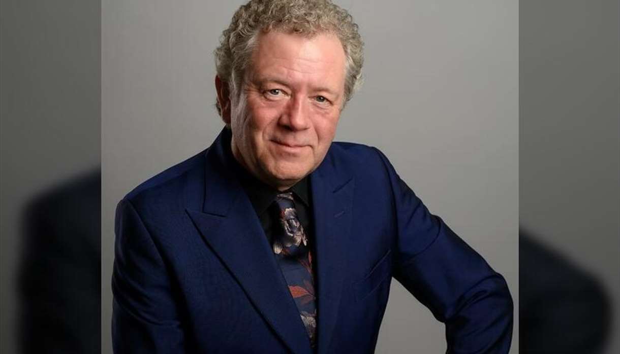 Jon Culshaw: Me, Myself & Others