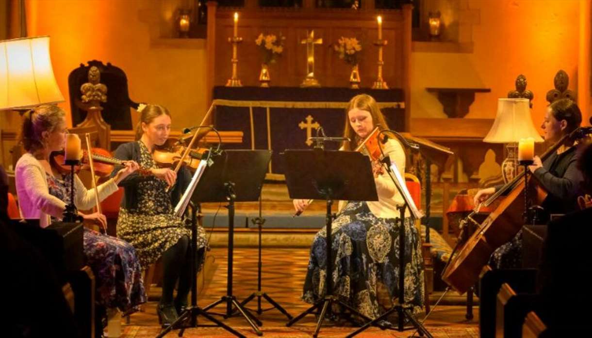 Christmas by Candlelight - the Orchard Cafe Quartet