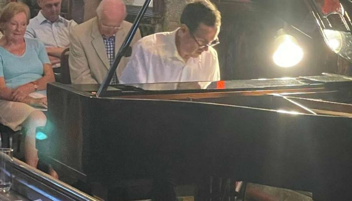 Piano Recital: Iwan Llewelyn Jones