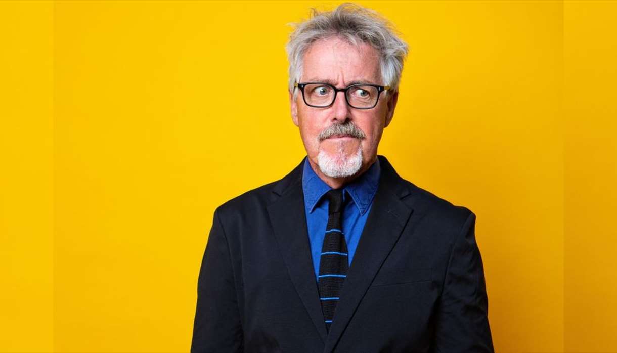 Griff Rhys Jones: The Cat's Pyjamas