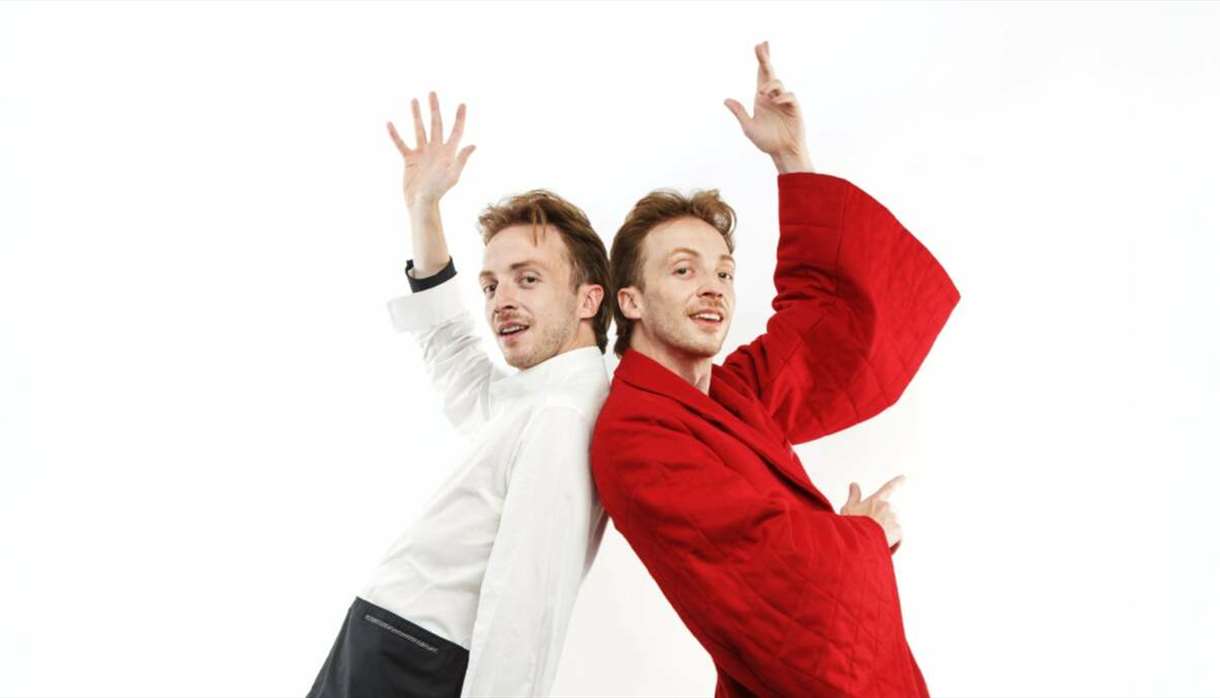 Derek Mitchell: Double Dutch