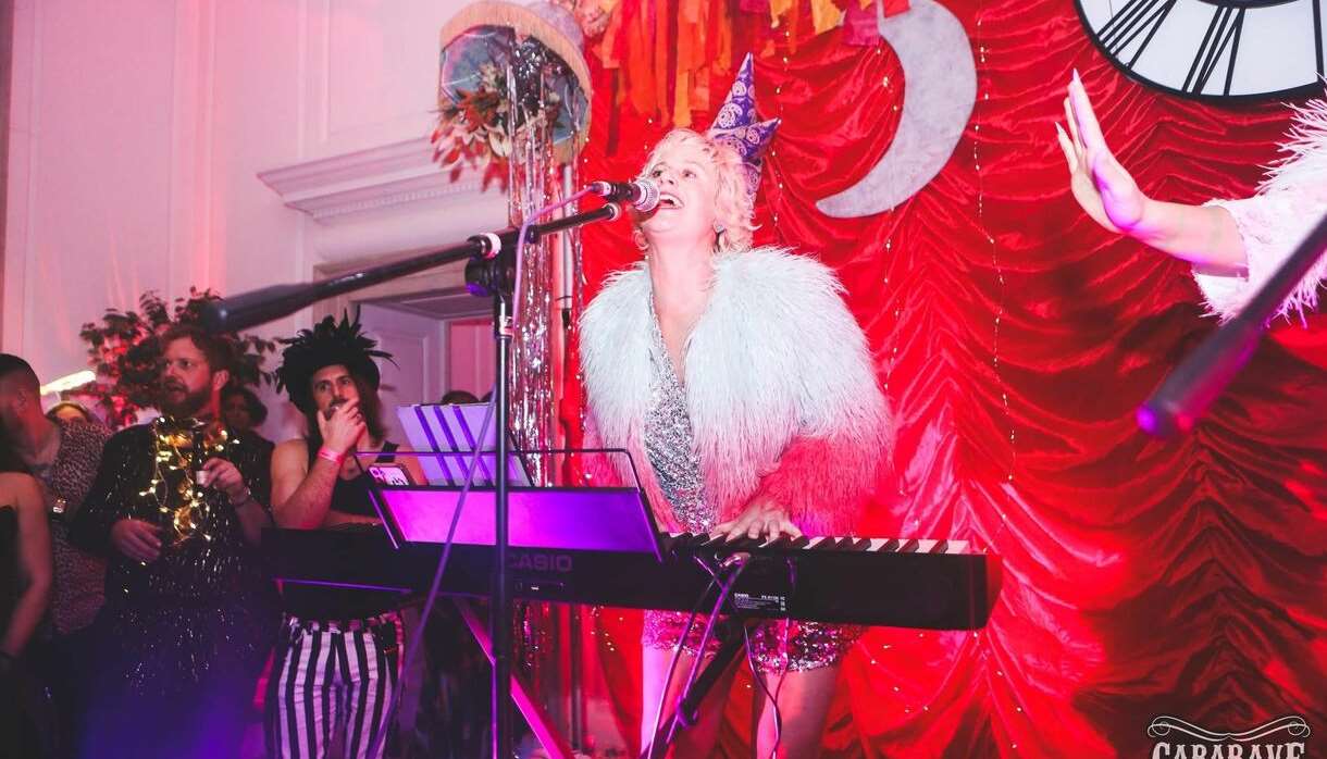 Noughtie 90s Piano Sing-along