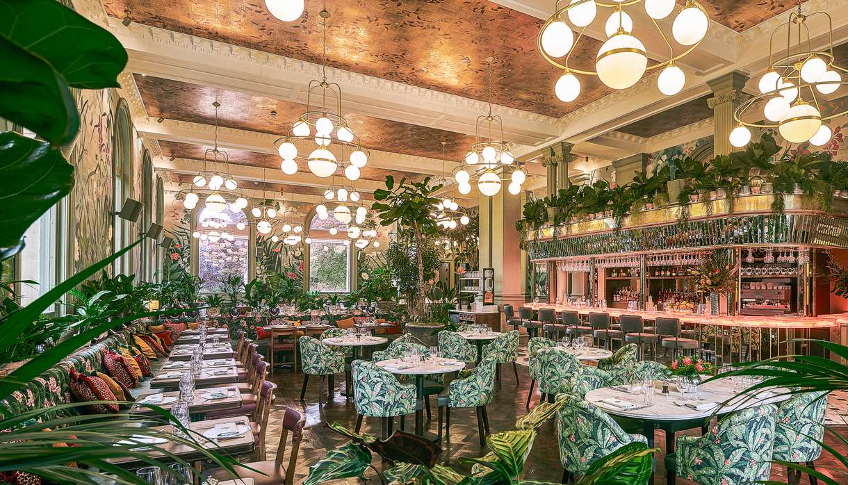 The Ivy Exeter set to host festive make up event with Charlotte Tilbury