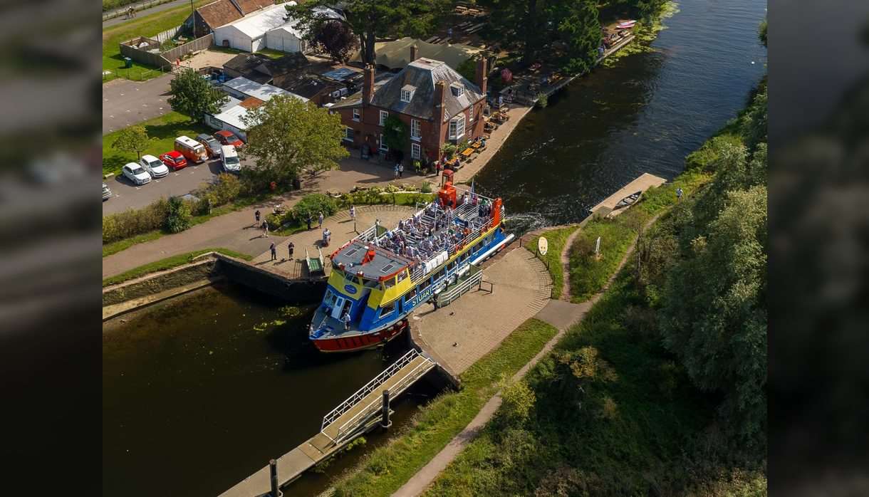 Exeter Canal Cruise