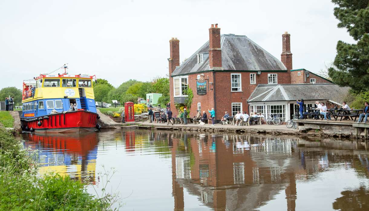 Exeter Canal Cruise