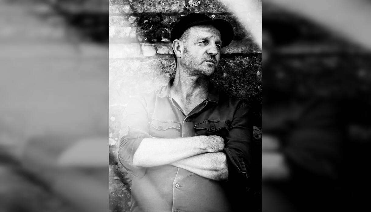 The Peters Cellars Alternative Folk Club