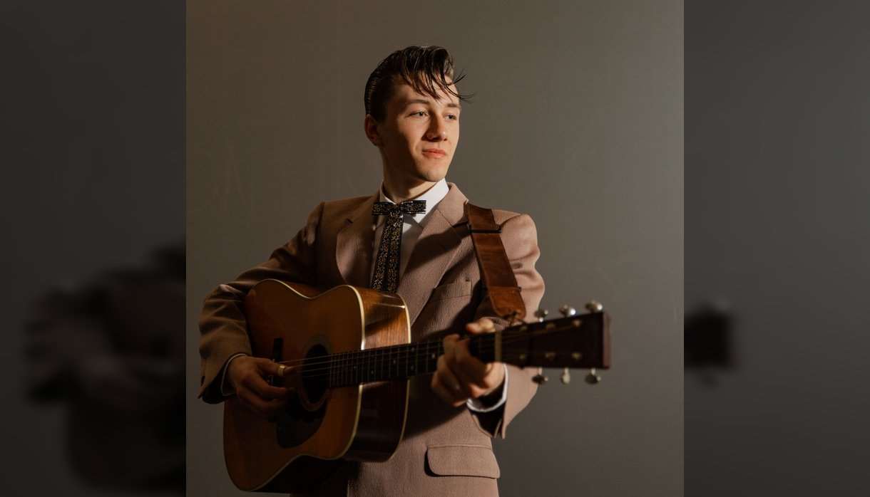 Jake Vaadeland & The Sturgeon River Boys
