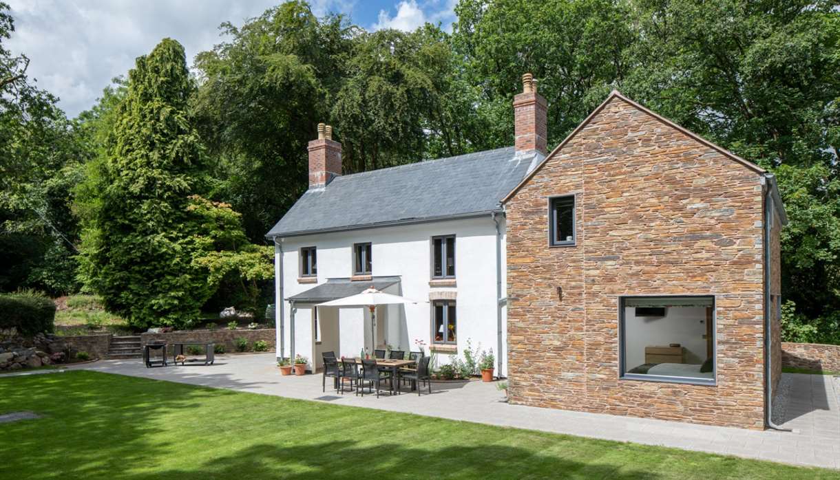 Owlacombe Bridge Cottage