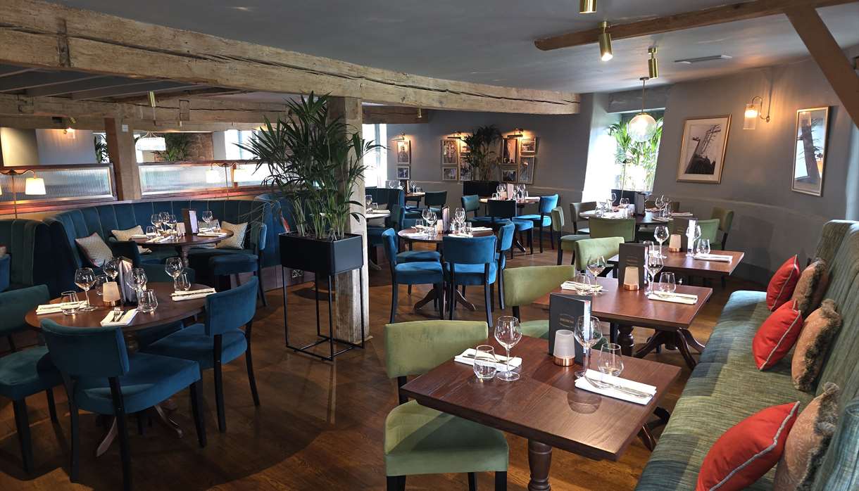 Browns Brasserie & Bar