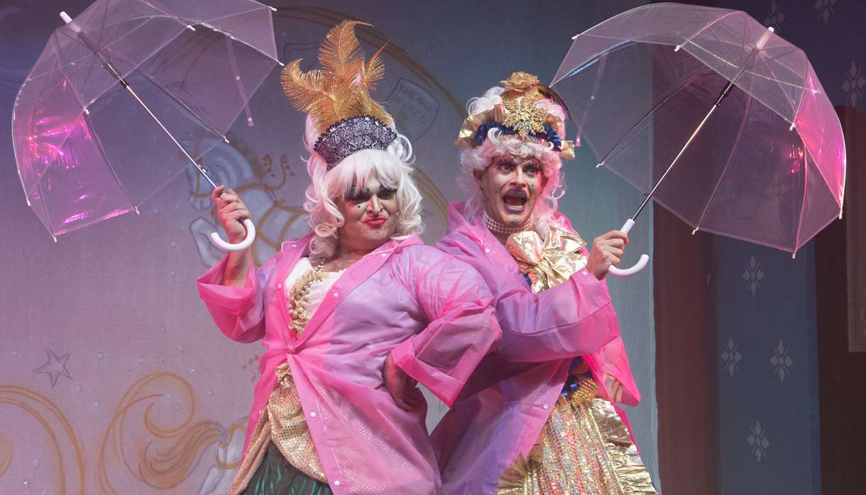 Cinderella at Exeter Little Theatre Company.