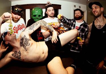 Party Cannon / Internal Bleeding Clwb Ifor Bach