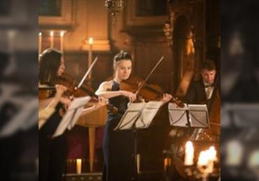 Vivaldi Four Seasons by Candlelight - Piccadilly Sinfonietta