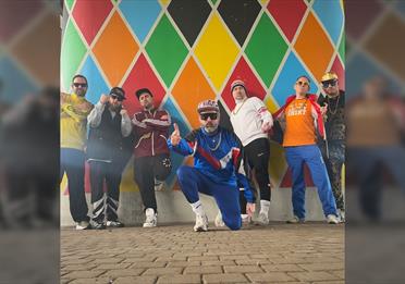 Goldie Lookin' Chain