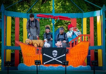 Outdoor theatre: Illyria theatre - The adventures of Doctor Dolittle