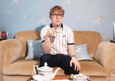 Josh Widdicombe