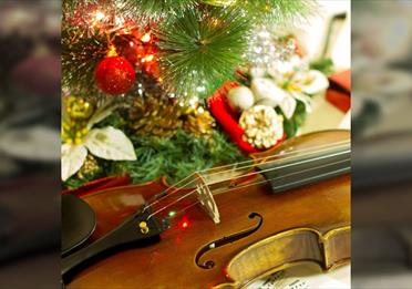 Viennese Christmas Spectacular by Candlelight