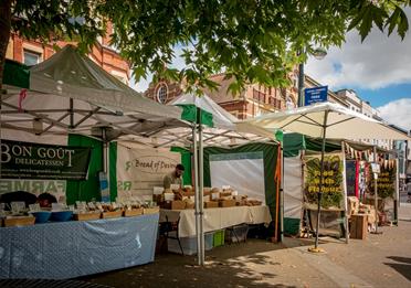 Exeter Farmers Market (c) Jan Penny