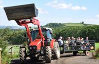 Pennywell tractor trailer ride