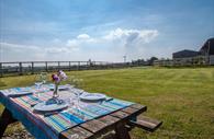 Garden - picnic bench