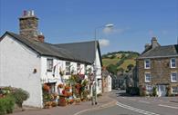 High Street, Bampton (Tony Howell)