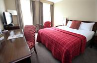 Double room in Mercure Southgate Hotel