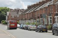 Stagecoach Exeter - driving down estate