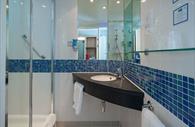 Bathroom at Holiday Inn Express