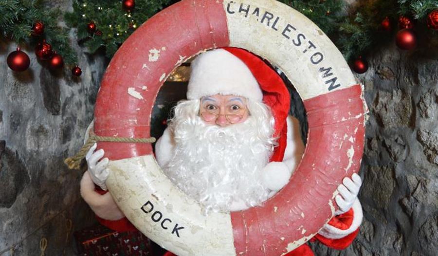 Santa Claus is Coming to (Charles)Town
