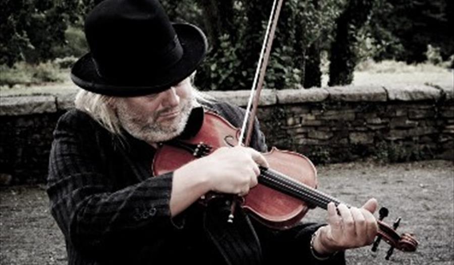 Phil Beer Waterside Concert