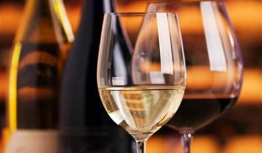 Fowey Festival Wine Tasting Luncheon with Charles Steevenson Wines
