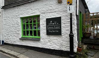 Laura Lane