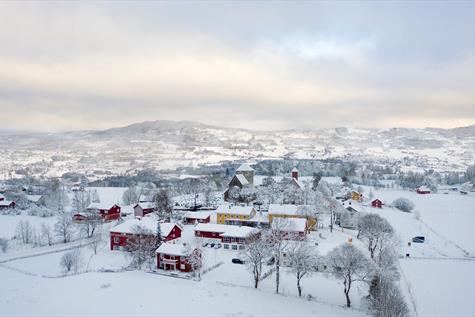Daytrip from Oslo to historical Hadeland - Winter