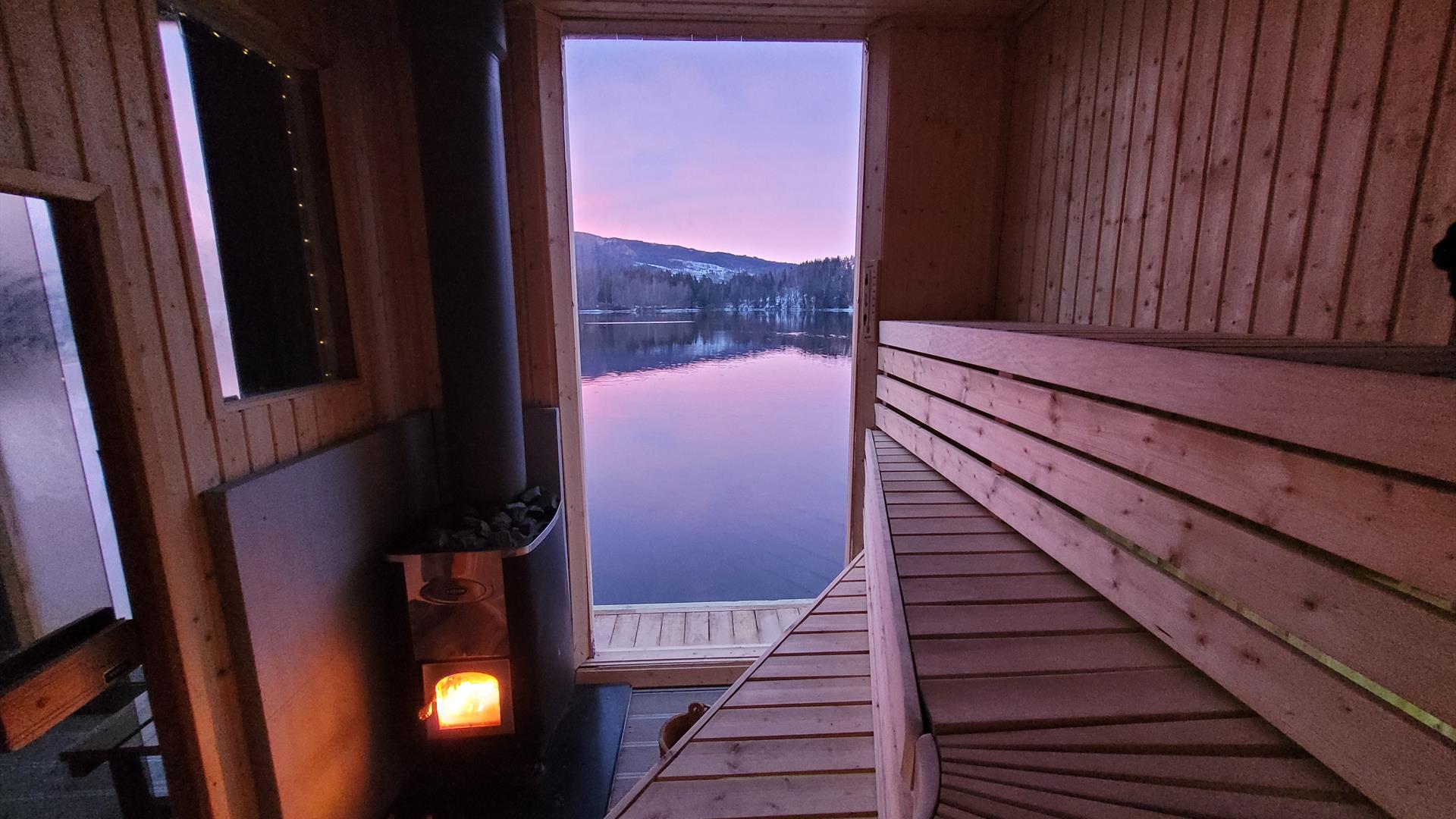 Badstu sauna isbading badstubåt Randsfjorden