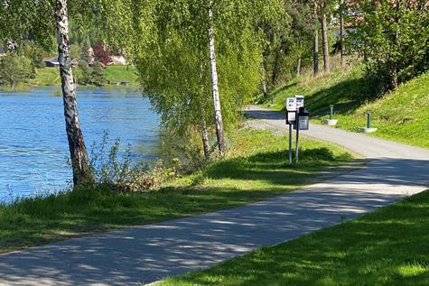 Elvelangs - Urban hiking along the river in Hønefoss