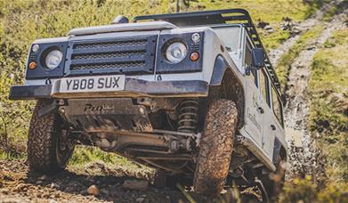 4x4 Off-Road Driving (1 hour), Land Rover Defender with Graythwaite Adventure in the Lake District, Cumbria