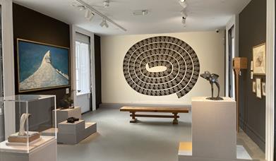 Photo of an art gallery