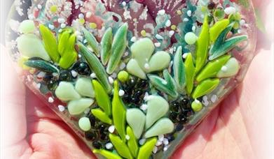 'Hearts of Flowers' in fused glass with Michelle of 'Lakeshore Arts'