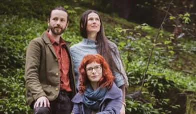 photo of the 3 members from the group "The Singing Bones"