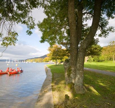 Walking paths at Fell Foot in Newby Bridge, Lake District