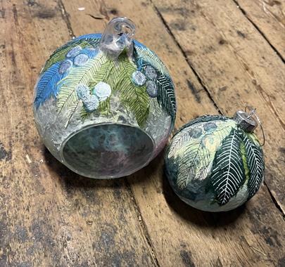 Candle Dome and Bauble Decorating Workshop with Jill Clay at Farfield Mill in Sedbergh, Cumbria