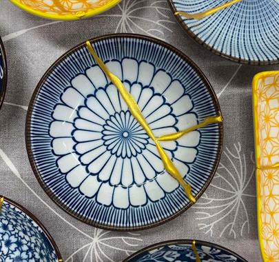 Kintsugi and Gilding Workshops at the ECHO Festival in Lanercost Cumbria. Kintsugi for Beginners.
