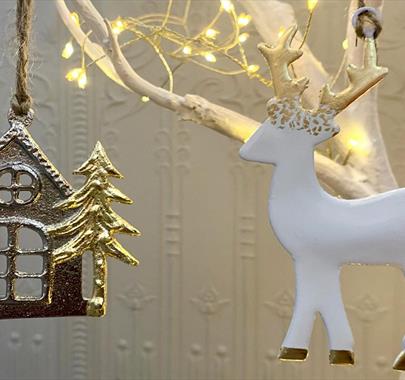 Festive Gilding Workshop with Amelia