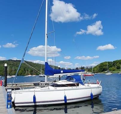 Sail a 23 foot Jeanneau Yacht with Sailing Windermere in the Lake District, Cumbria