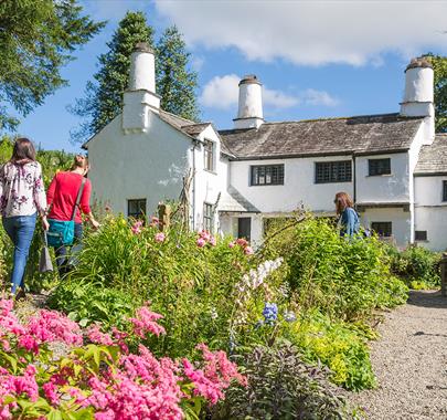 Exterior and gardens at Townend in Troutbeck, Windermere, Lake District