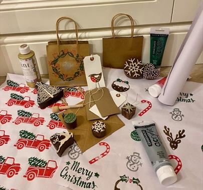 Block Print Your Own Christmas Stationery